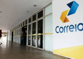 Empresa Brasileira de Correios e Telégrafos, serviço postal