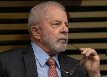 imposto, de importação, cobrança, de impostos, taxas, federais;