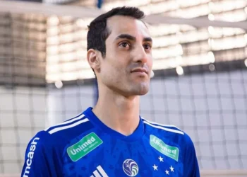 jogador, atleta de vôlei;