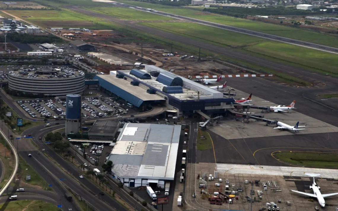 Aeroporto, Internacional Salgado, Salgado Filho, Salgado Filho, Salgado Filho;