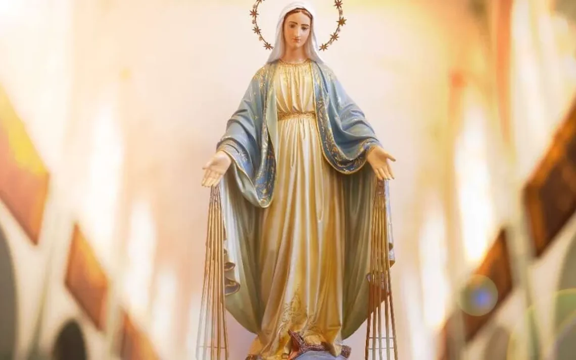 Virgem Maria, Mãe de Deus, Nossa Mãe, Virgem das Graças;