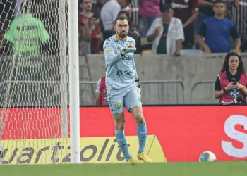 goleiro, arqueiro, camisa 1;