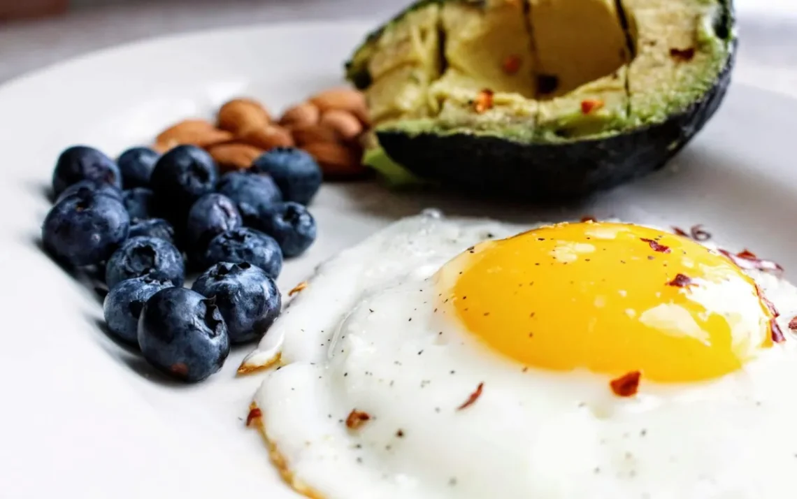 gema, alimentos-chave, proteínas;