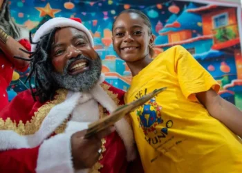 Papai Noel negro, Papai Noel preto;